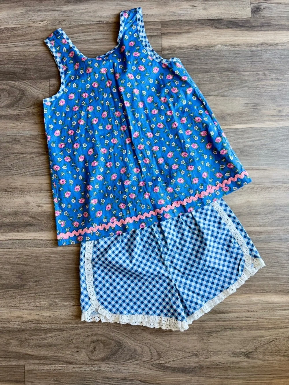 Coastal Cottage Girls Outfit Set Floral Top Gingham Shorts Matilda Jane‎